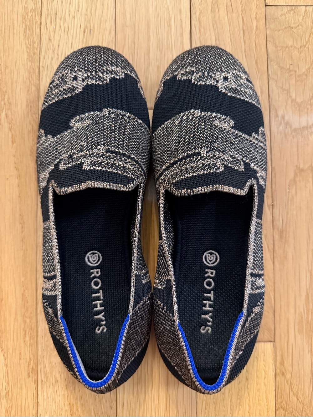Rothy's Kids Black & Gold Abstract Print Loafers Size 3